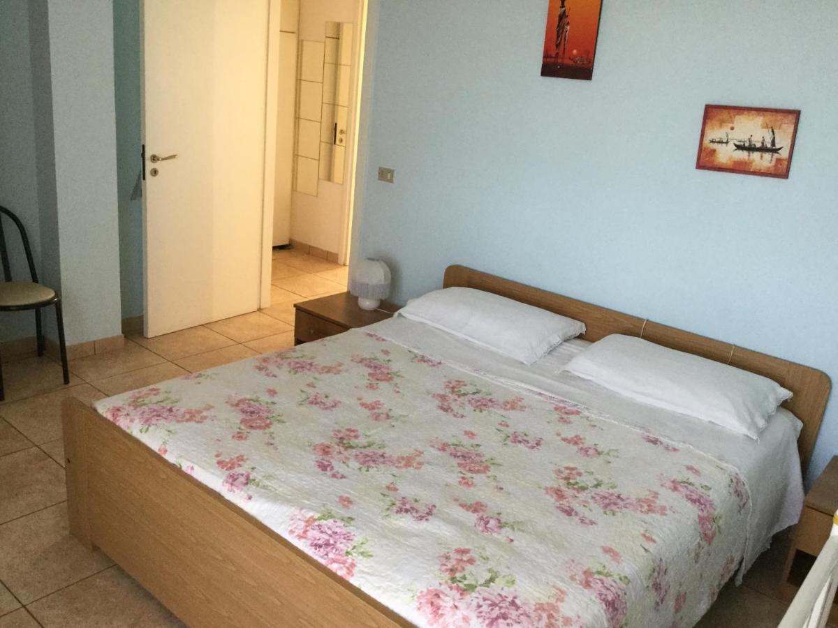 Casa Rosa Villa Porto SantʼElpidio Kültér fotó